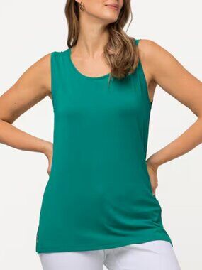 NWOT Essential Rayon Round Neck Slinky Stretch Knit Tank